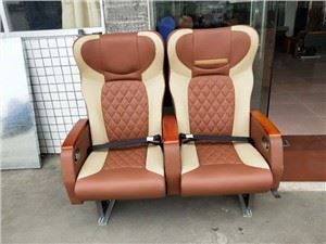 Suíocháin Athchúrsála Cóitseálaí Bus Luxurious le Leg do Volvo